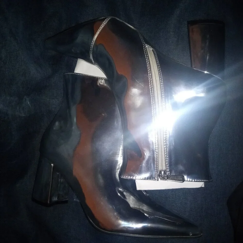 N/A shoe shaft
